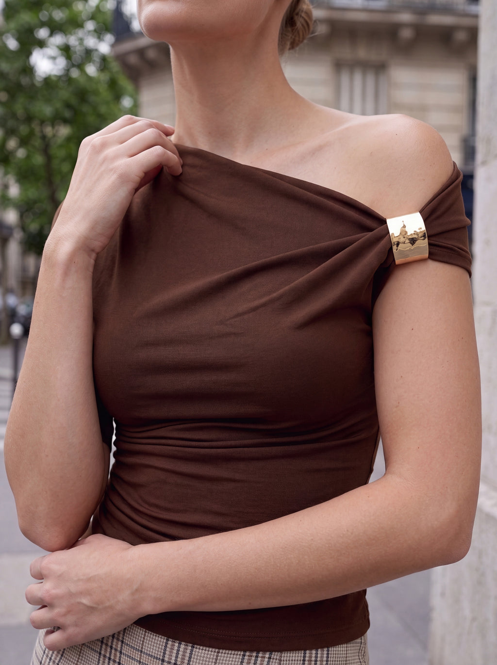 Women's Chocolate Brown One-Shoulder Ruched Top – Elegant Fitted Knit Top