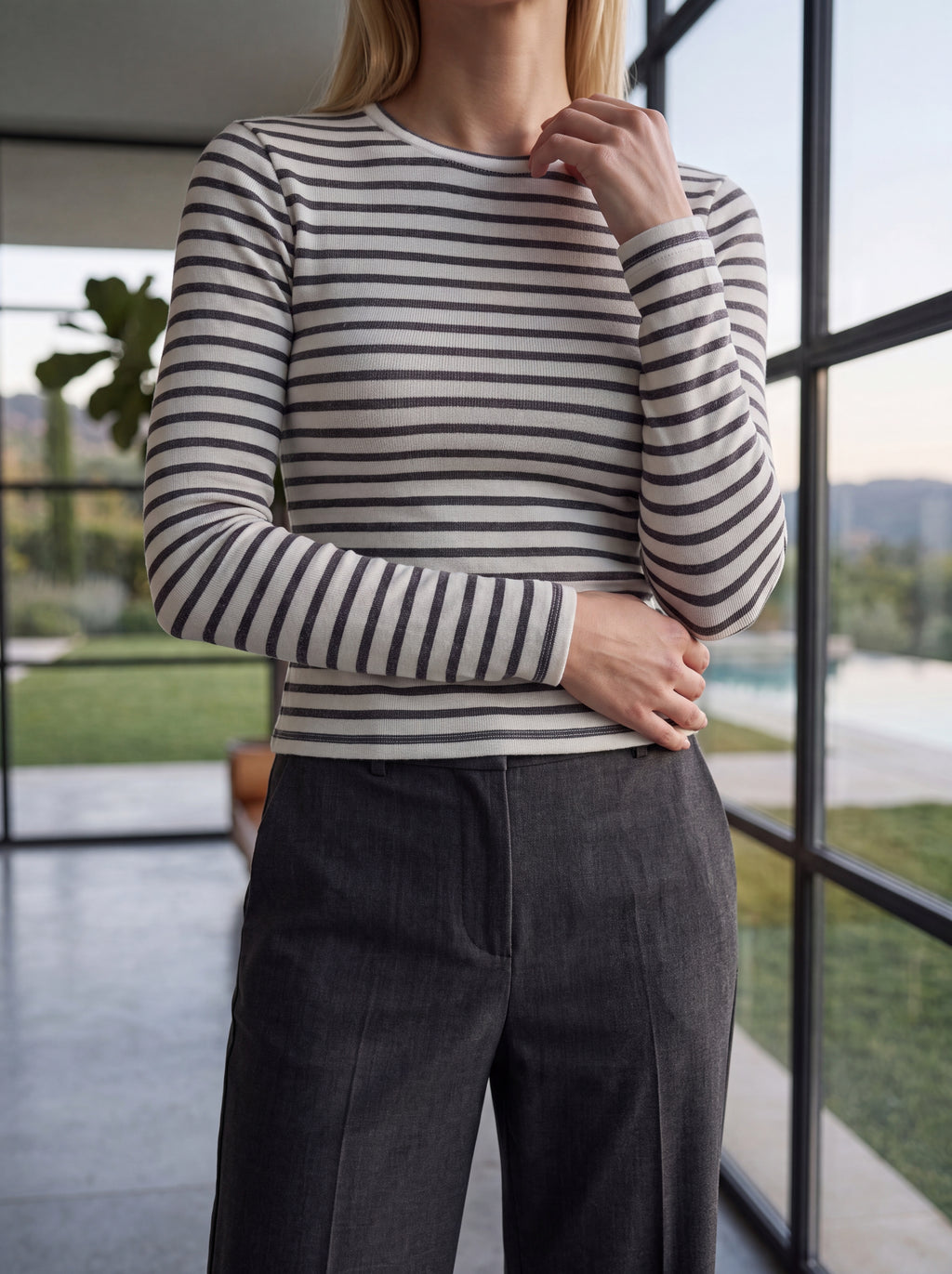 Women's White & Black Striped Long Sleeve Knit Top – Classic European Everyday Top