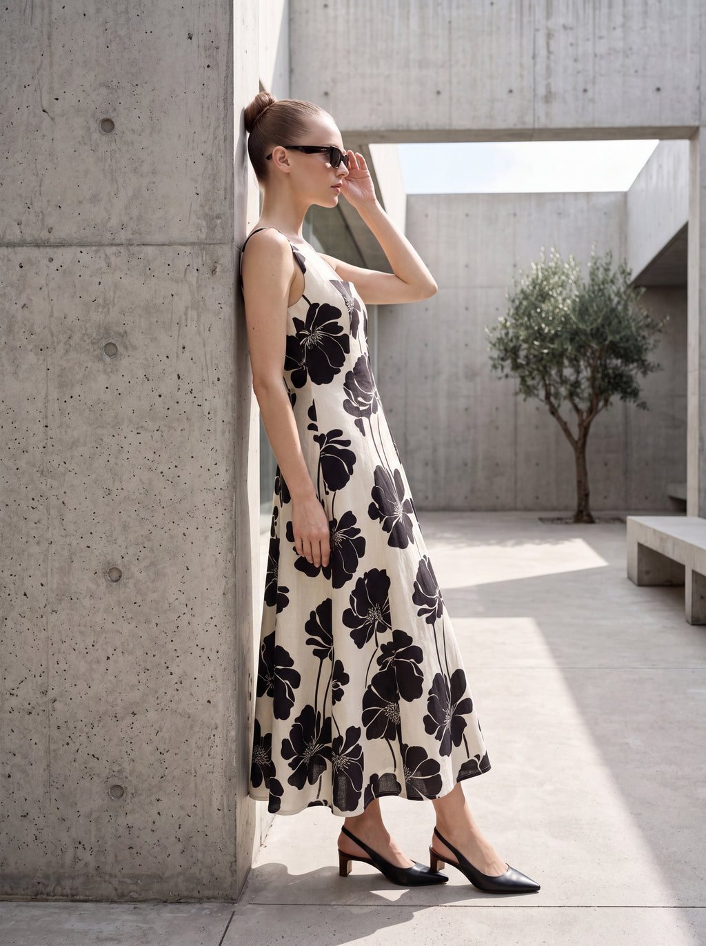 Women's Floral A-Line Midi Dress – Ivory & Black