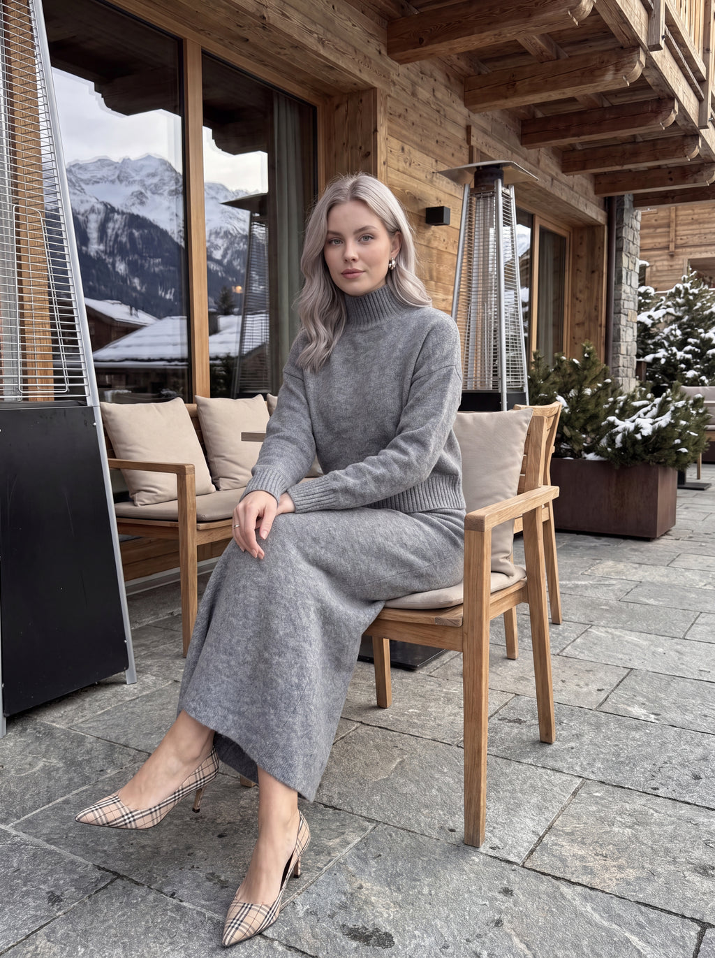 Women's Grey Knit Maxi Skirt