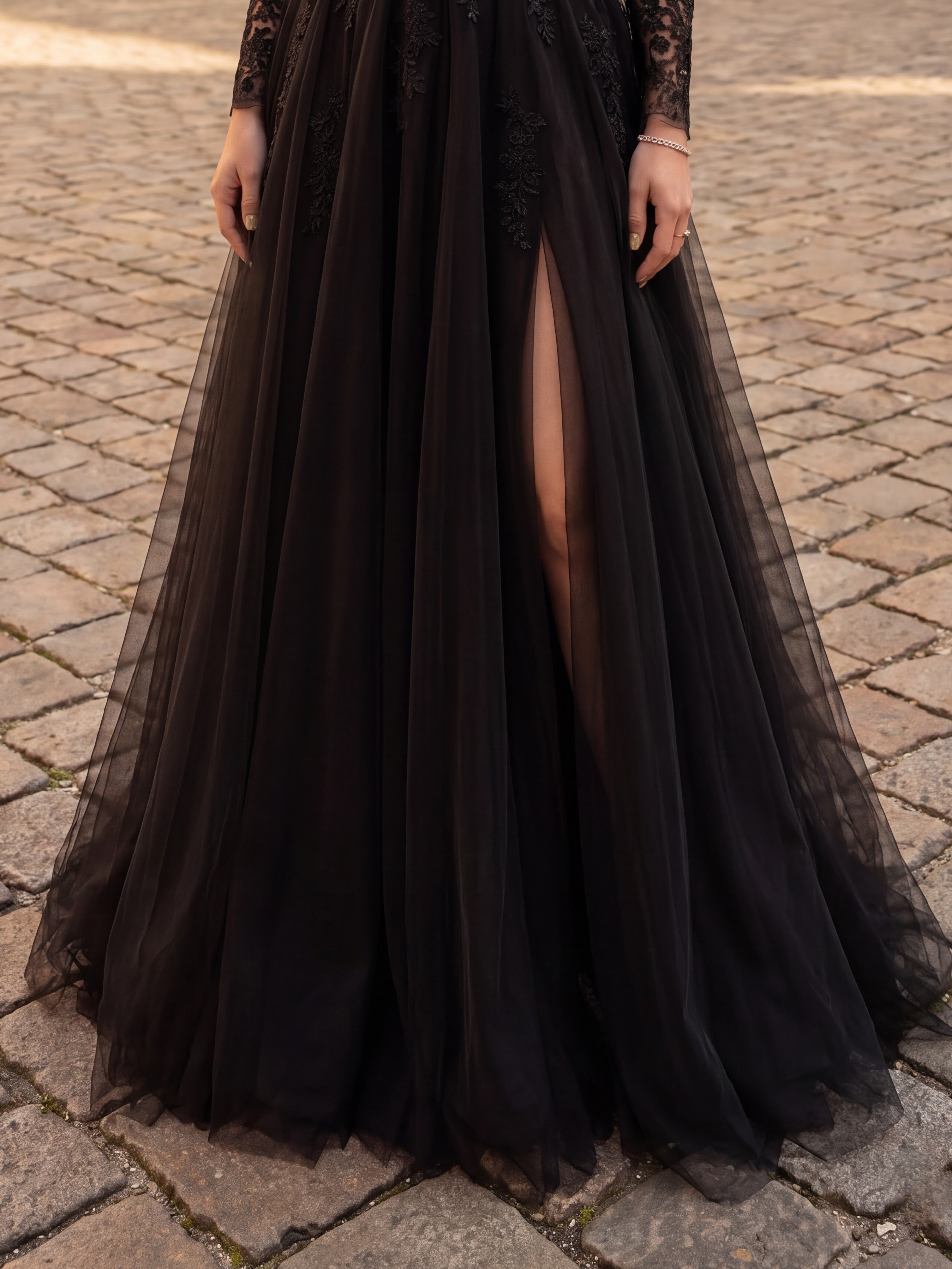 Elegant Black Lace Evening Gown