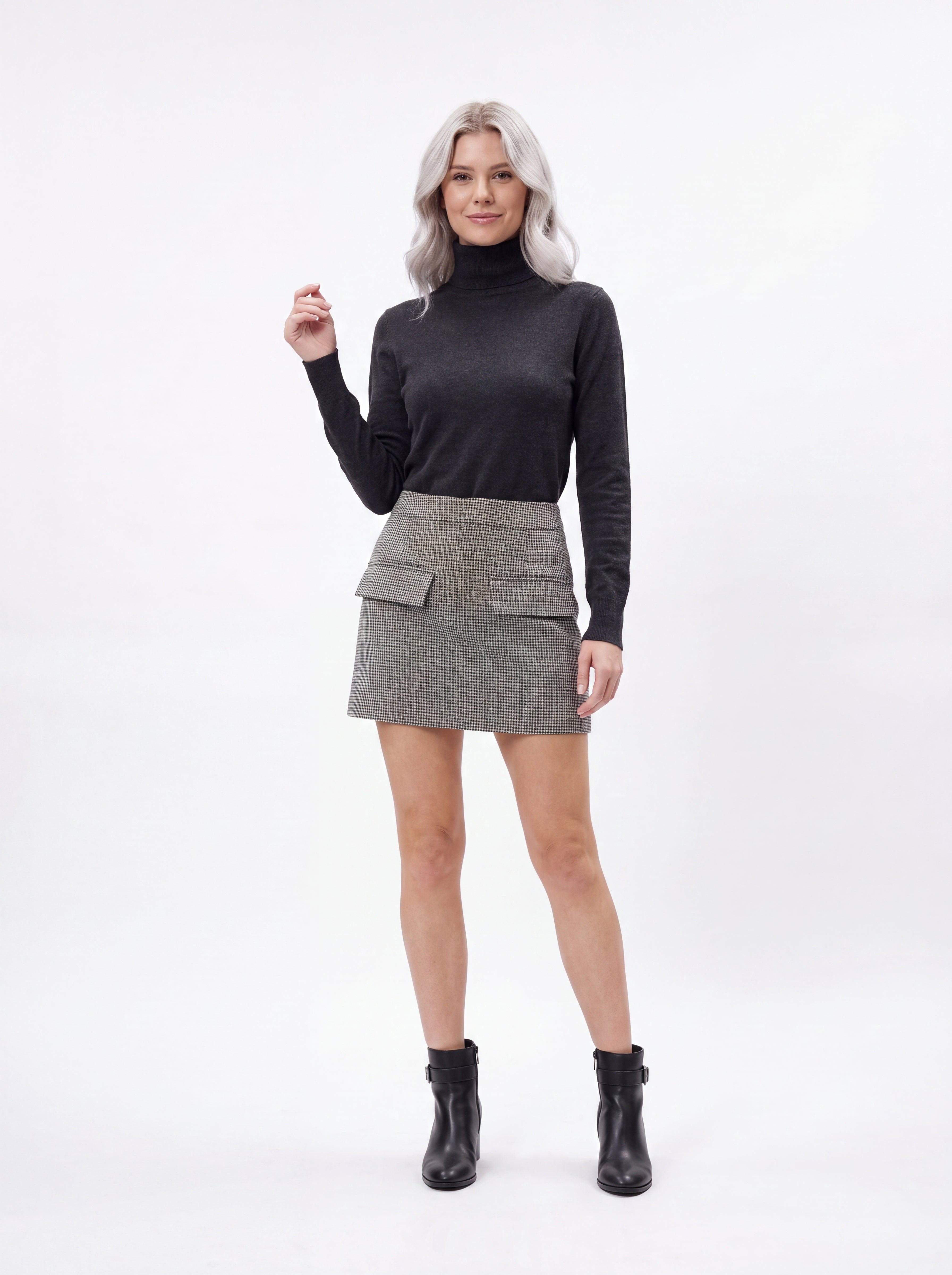 Women's Houndstooth Mini A-Line Skirt with Flap Pocket Detail