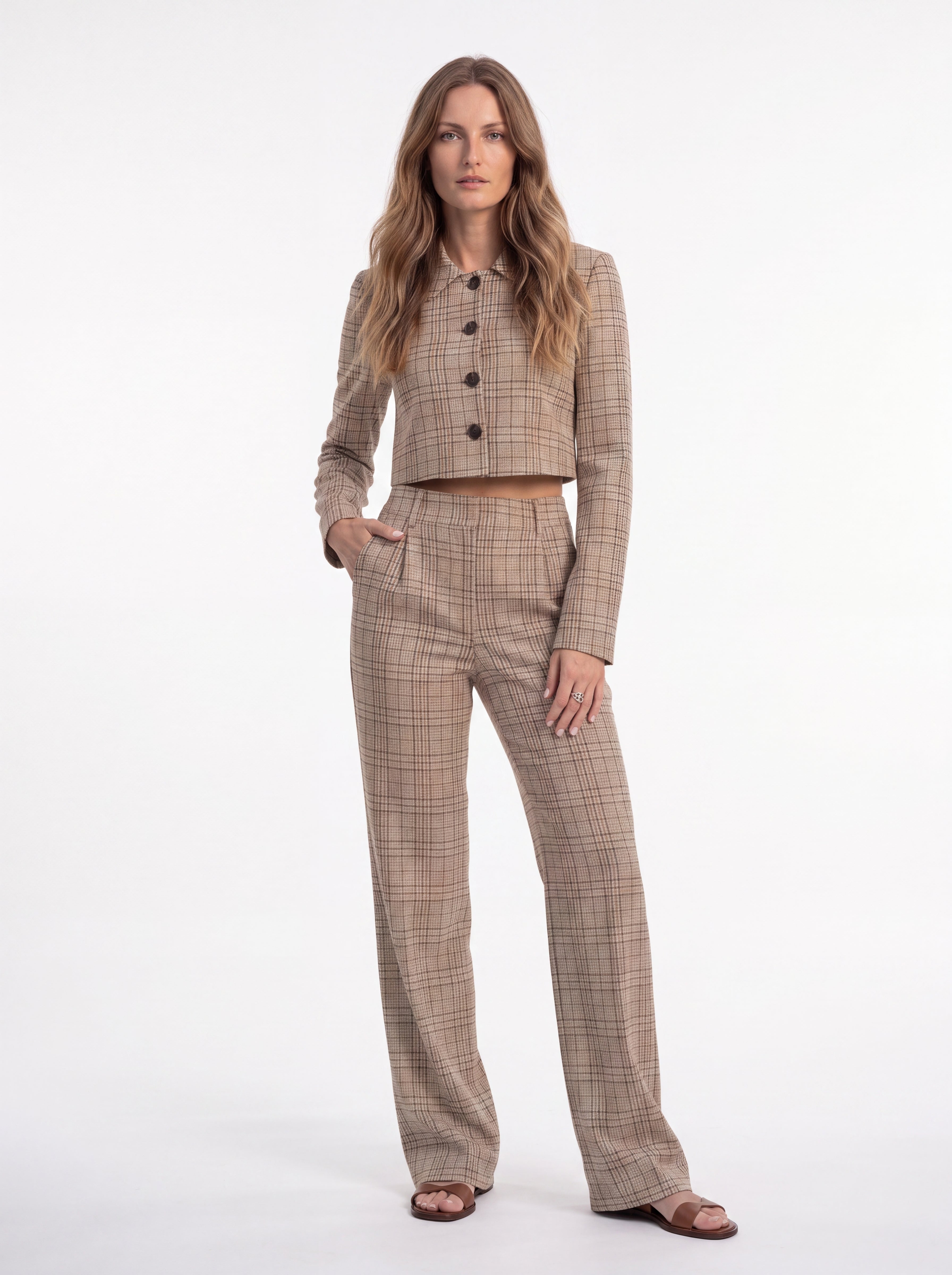 Women's Beige Checkered Cropped Blazer